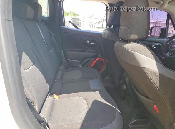 ZACNJBC11KPJ94082 2019 JEEP RENEGADE White Rear interior view