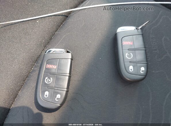 ZACNJBC11KPK00091 2019 JEEP RENEGADE White Вид панелі приладів