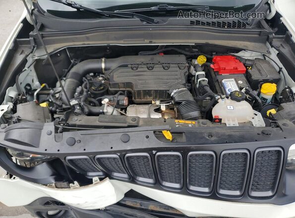 ZACNJBC11LPL51532 2020 JEEP RENEGADE White Вид задньої частини салону