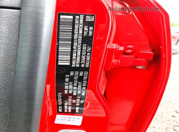 ZACNJBC16LPL09213 2020 JEEP RENEGADE Red 360 interior view