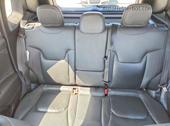 ZACNJBC1XKPK02843 2019 JEEP RENEGADE White უკანა სავარძლების ხედი