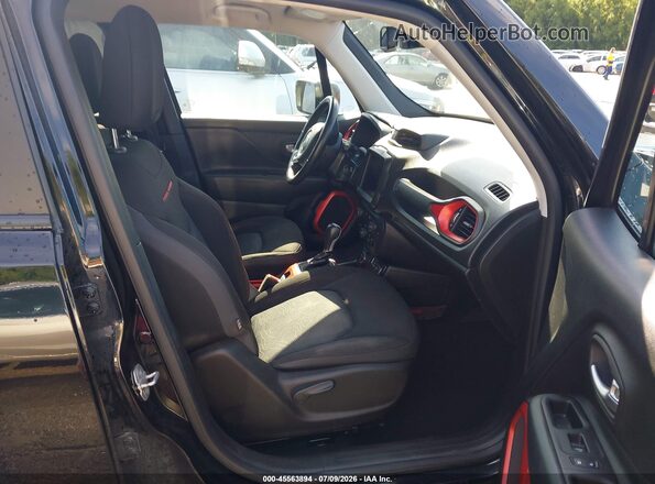 ZACNJBC1XKPK13731 2019 JEEP RENEGADE Черный Вид салона спереди