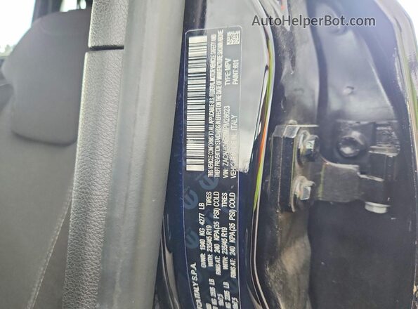 ZACNJCAB2MPM28623 2021 JEEP RENEGADE Black 360 interior view