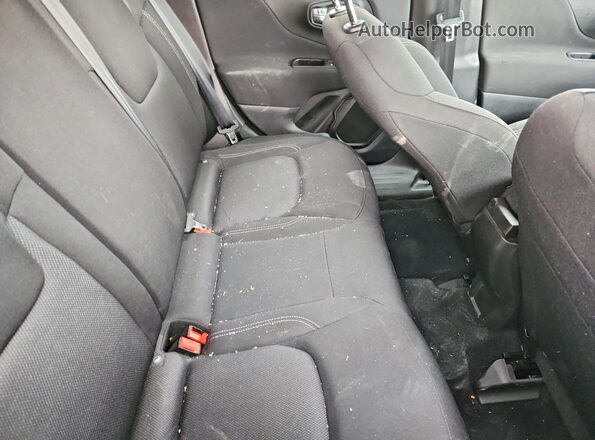 ZACNJCAB5MPM33993 2021 JEEP RENEGADE Green Widok tylnych siedzeń