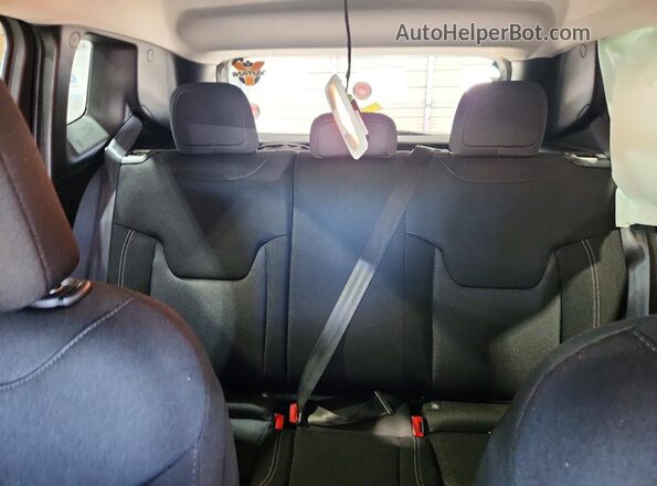 ZACNJCAB9MPM58346 2021 JEEP RENEGADE Green Հետևի նստատեղերի տեսք
