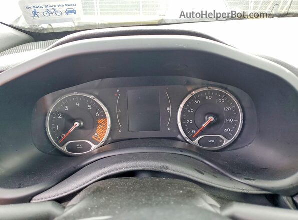 ZACNJDAB3MPN36982 2021 JEEP RENEGADE Silver Սարքավորումների վահանակի տեսք