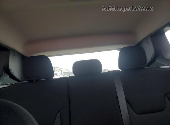 ZACNJDAB7MPM41387 2021 JEEP RENEGADE Red Вид задніх сидінь