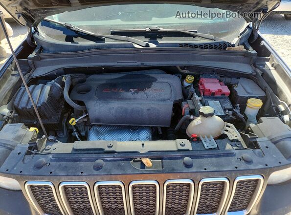 ZACNJDABXMPM13051 2021 JEEP RENEGADE Charcoal უკანა სალონის ხედი