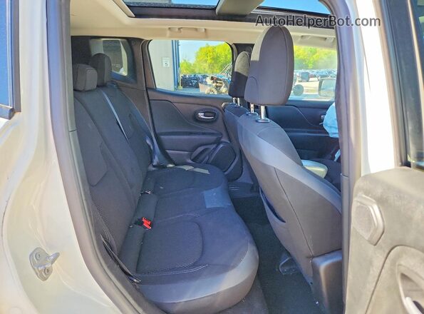 ZACNJDB11PPP41713 2023 JEEP RENEGADE White Սալոնի հետևի տեսք