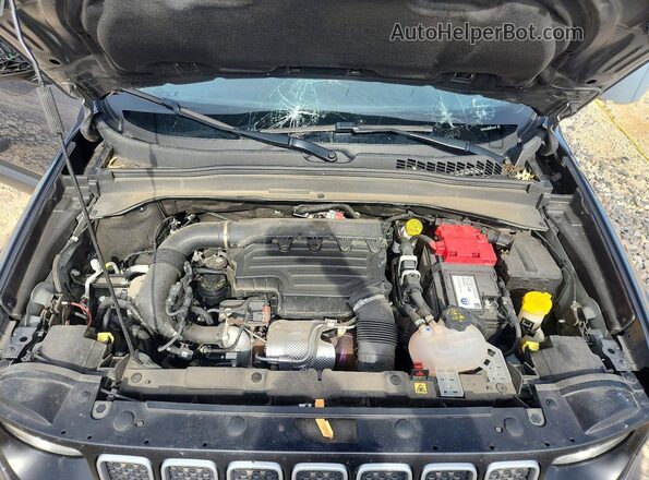 ZACNJDB13NPN70542 2022 JEEP RENEGADE Charcoal უკანა სალონის ხედი