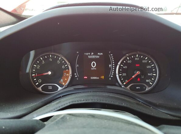 ZACNJDB14PPP62877 2023 JEEP RENEGADE Красный Вид щитка приборов