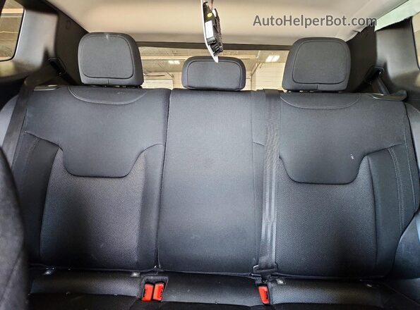 ZACNJDB14PPP72342 2023 JEEP RENEGADE Серый Вид задних сидений