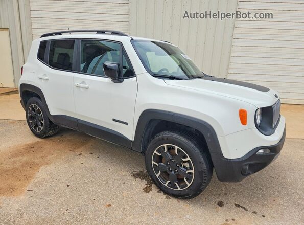 ZACNJDB15PPP71135 2023 JEEP RENEGADE White Front right