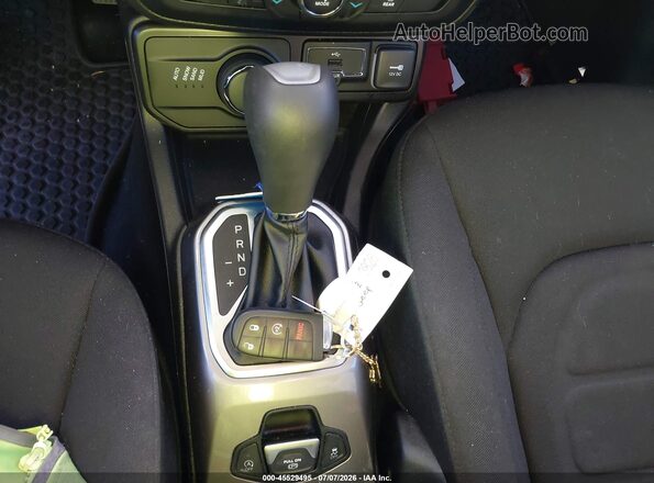 ZACNJDB17NPN83374 2022 JEEP RENEGADE Синий Вид панели приборов