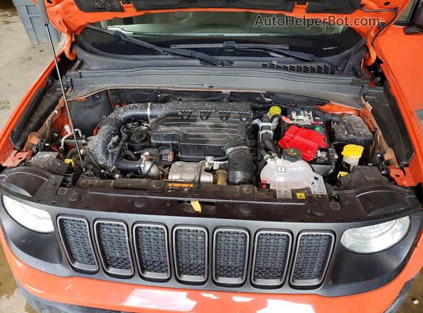 ZACNJDC14MPM12451 2021 JEEP RENEGADE Orange Widok komory silnika