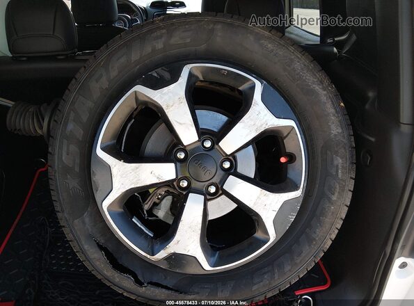 ZACNJDC17MPN28694 2021 JEEP RENEGADE Белый Вид щитка приборов