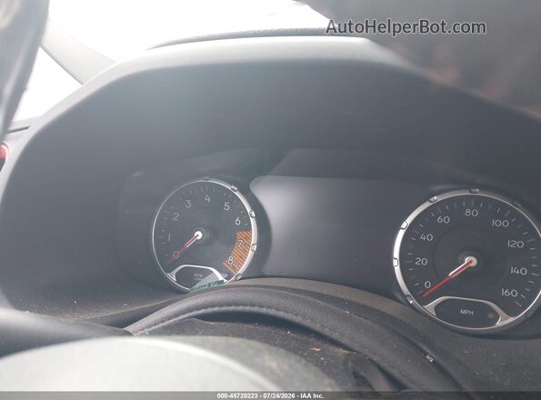 ZACNJDC17MPN36472 2021 JEEP RENEGADE Серебряный Вид задних сидений