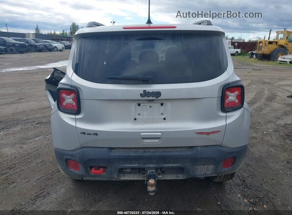 ZACNJDC17MPN36472 2021 JEEP RENEGADE Серебряный 