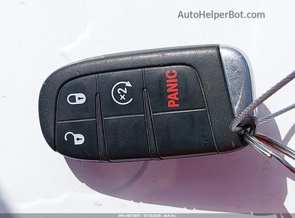 ZACNJDD10MPM26541 2021 JEEP RENEGADE Бирюзовый Вид панели приборов