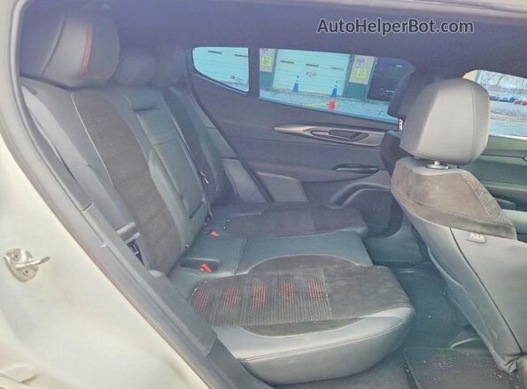 ZACPDFCW3R3A35698 2024 DODGE OTHER White უკანა სავარძლების ხედი