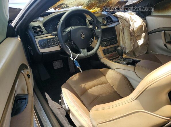 ZAM45VLA5H0221072 2017 MASERATI GRANTURISM Black წინა პანელის ხედი