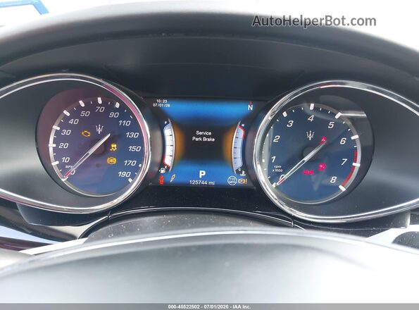 ZAM56RPL7H1211643 2017 MASERATI QUATTROPOR Серебряный Вид задних сидений