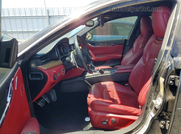 ZAM56RPS4H1235504 2017 MASERATI QUATTROPOR Black Вид салону спереду
