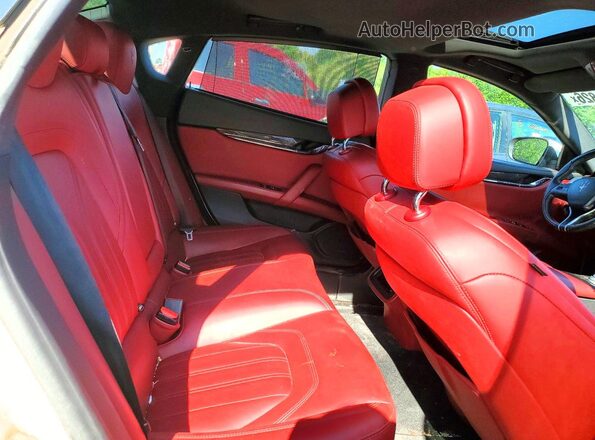 ZAM56RRA3H1206029 2017 MASERATI QUATTROPOR Белый Вид задних сидений