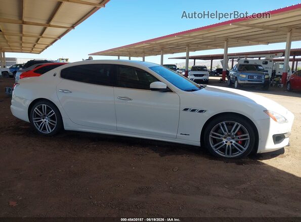 ZAM56RRS2H1225096 2017 MASERATI QUATTROPOR White Vista interior trasera