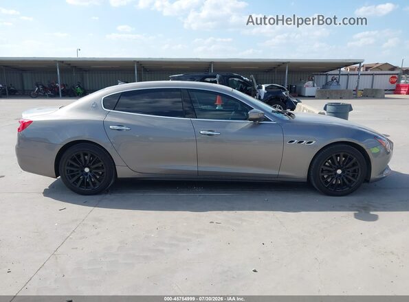 ZAM56YPA9K1335249 2019 MASERATI QUATTROPOR Gray Vista interior trasera