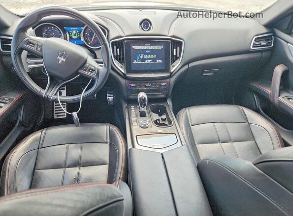 ZAM57RSS1H1249851 2017 MASERATI GHIBLI Черный Вид панели приборов