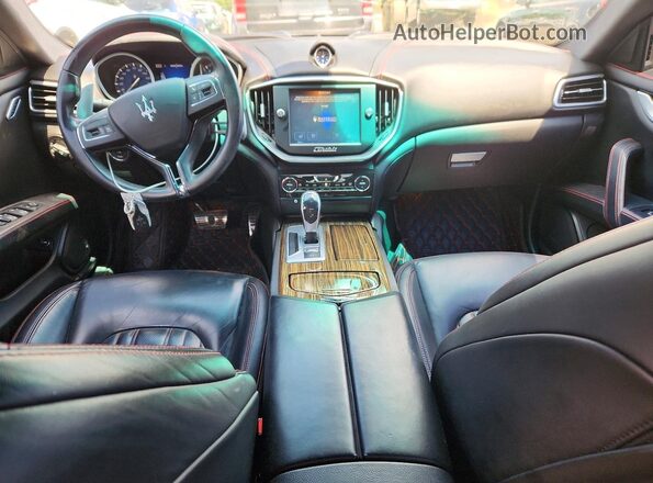 ZAM57RTAXG1185300 2016 MASERATI GHIBLI Red Առջևի վահանակի տեսք