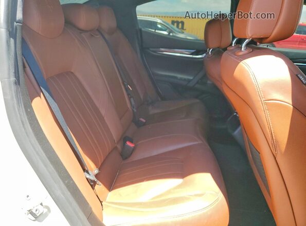 ZAM57XSA2G1167816 2016 MASERATI GHIBLI Белый Вид задних сидений