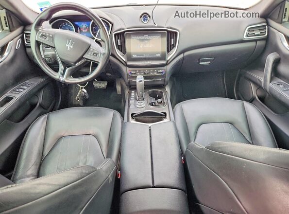 ZAM57XSA2K1314712 2019 MASERATI GHIBLI Белый Вид панели приборов