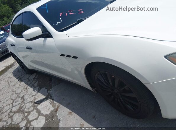 ZAM57XSA6G1173778 2016 MASERATI GHIBLI Кремовый Вид задней части салона