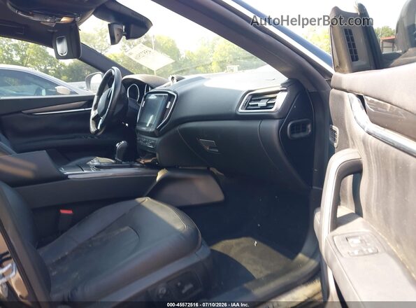 ZAM57XSAXH1242750 2017 MASERATI GHIBLI Black Front interior view