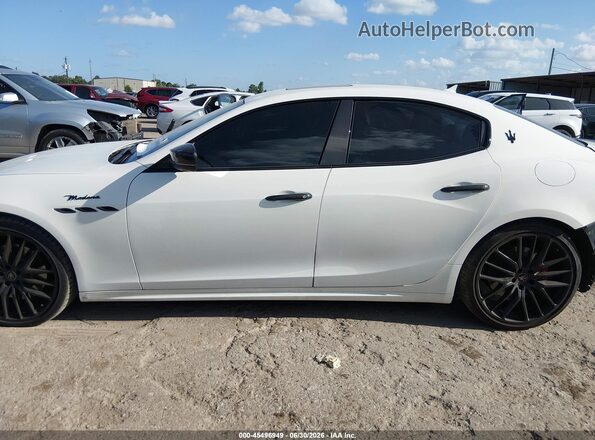 ZAM57YSM6N1385660 2022 MASERATI GHIBLI White 