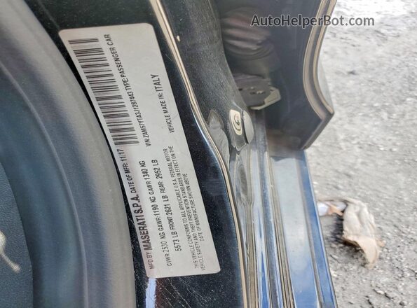 ZAM57YTA3J1287443 2018 MASERATI GHIBLI Black Engine compartment view