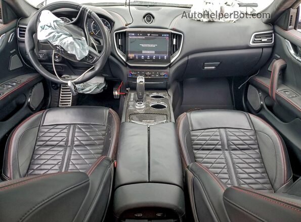 ZAM57ZST7NX398329 2022 MASERATI GHIBLI Silver Առջևի վահանակի տեսք