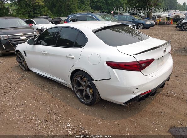 ZARFAEAV2H7544927 2017 ALFA ROMEO GIULIA Белый Задняя левая четверть