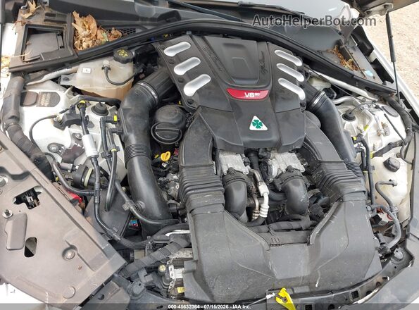 ZARFAEAV2H7544927 2017 ALFA ROMEO GIULIA Белый Вид сзади