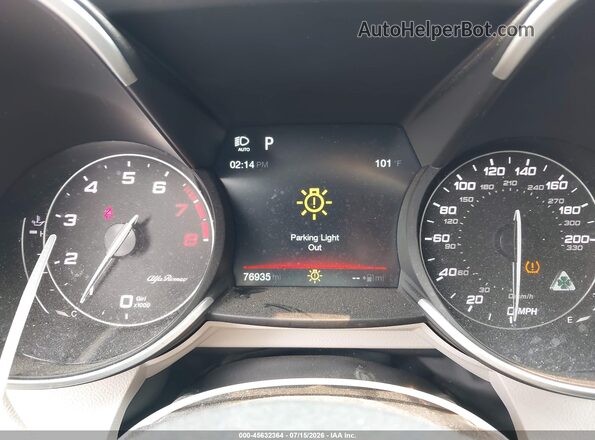 ZARFAEAV2H7544927 2017 ALFA ROMEO GIULIA Белый Вид задних сидений