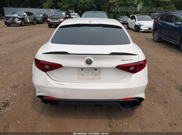 ZARFAEAV2H7544927 2017 ALFA ROMEO GIULIA Белый 