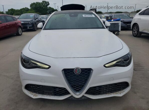ZARFAECN2H7552183 2017 ALFA ROMEO GIULIA White Դիմացի տեսք