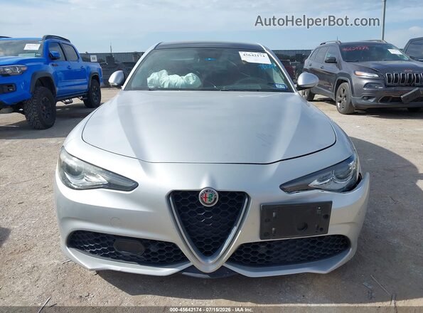 ZARFAECN3J7580788 2018 ALFA ROMEO GIULIA Серебряный Вид щитка приборов