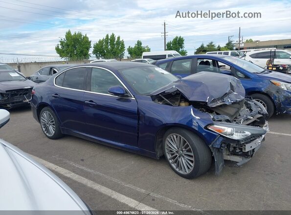 ZARFAECN3J7589183 2018 ALFA ROMEO GIULIA Синий Вид задней части салона