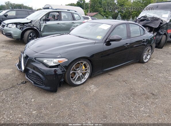 ZARFAECN4H7537846 2017 ALFA ROMEO GIULIA Black Front left