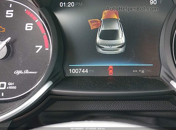 ZARFAECN4H7537846 2017 ALFA ROMEO GIULIA Black 