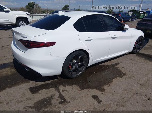 ZARFAECN4J7576197 2018 ALFA ROMEO GIULIA White Задня права чверть
