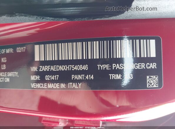 ZARFAEDNXH7540846 2017 ALFA ROMEO GIULIA Red Widok komory silnika